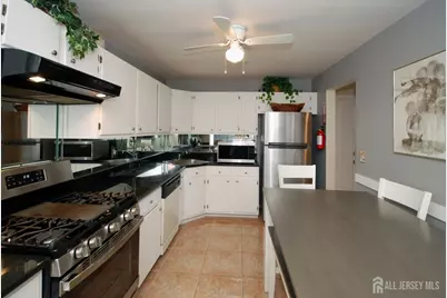 1101 Stony Brook Way, North Brunswick Township, NJ 08902 - Photo 9
