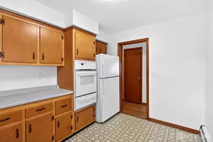 56 Whitman St, Carteret, NJ 07008 - Photo 17