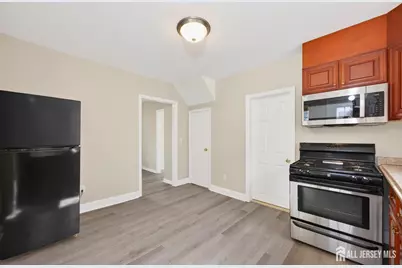 119 Vogel Place #B, Middlesex, NJ 08846 - Photo 3