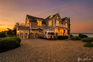 23 Lighthouse Dr, South Amboy, NJ 08879 - Photo 9