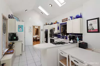 271 Main Street, South River, NJ 08882 - Photo 15