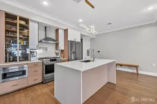 414 New York Ave, Jersey City, NJ 07307 - Photo 9