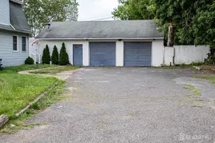 177 Buckelew Ave, Jamesburg, NJ 08831 - Photo 11