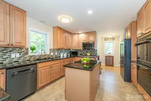 24 Willow Ln, Marlboro Township, NJ 07726 - Photo 13