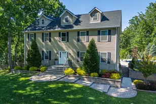 24 Willow Ln, Marlboro Township, NJ 07726 - Photo 3