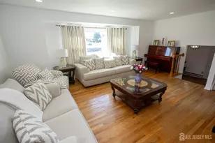 4 Avon Way, Sayreville, NJ 08859 - Photo 11