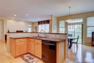 3 Crooked Stick Pl, Monroe Township, NJ 08831 - Photo 11