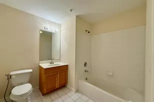 1315 Fernwood Ct, New Brunswick, NJ 08901 - Photo 9