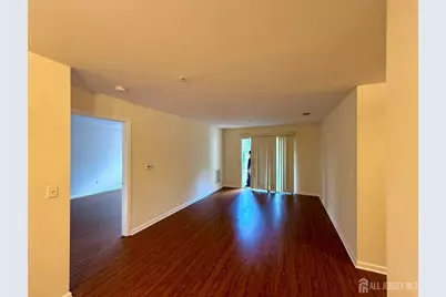 1315 Fernwood Court, New Brunswick, NJ 08901 - Photo 5
