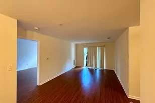 1315 Fernwood Ct, New Brunswick, NJ 08901 - Photo 5