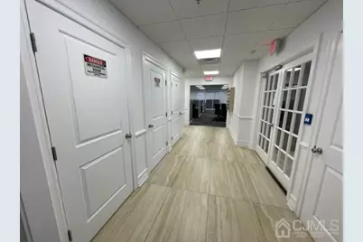 7-10 Wills Way #7-10, Piscataway Township, NJ 08854 - Photo 5