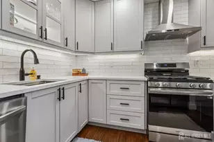 12 Clay St, North Brunswick Township, NJ 08902 - Photo 3
