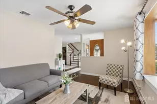 45 Walnut St, Edison, NJ 08817 - Photo 5