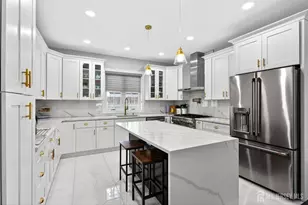 51 Runyon Ave, Edison, NJ 08817 - Photo 11
