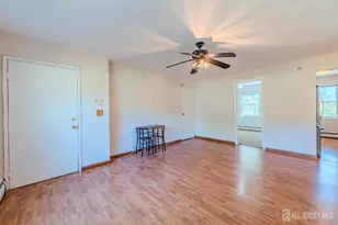 93 Fox Rd, Edison, NJ 08817 - Photo 7
