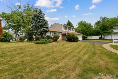 3 Chelsea Court, Edison, NJ 08820 - Photo 3
