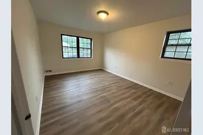 111 Orlando Street, Edison, NJ 08817 - Photo 5