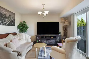 2 Park Terrace, North Brunswick Township, NJ 08902 - Photo 7