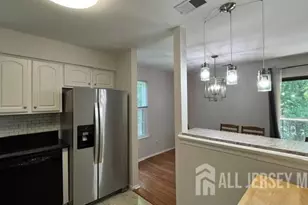 140 Wyndham Pl, Robbinsville, NJ 08691 - Photo 11