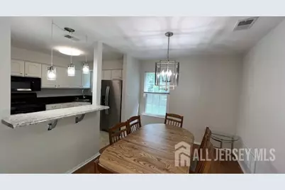 140 Wyndham Place, Robbinsville, NJ 08691 - Photo 7