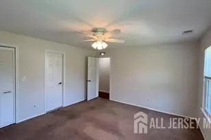 140 Wyndham Pl, Robbinsville, NJ 08691 - Photo 15