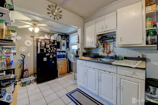 51 Jeanette St, Carteret, NJ 07008 - Photo 17
