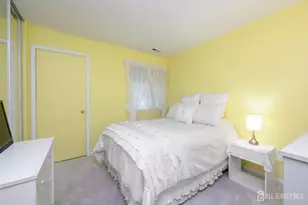 38 E Daisy Ln E, Mount Laurel, NJ 08054 - Photo 13