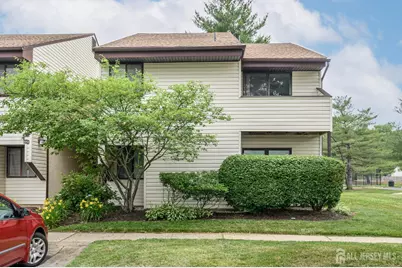 38 E Daisy Lane E #A, Mount Laurel, NJ 08054 - Photo 1