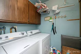 38 E Daisy Ln E, Mount Laurel, NJ 08054 - Photo 19
