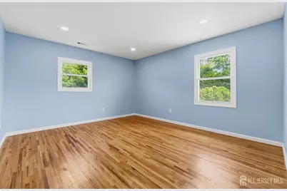 22 Edward Street, East Brunswick Township, NJ 08816 - Photo 27