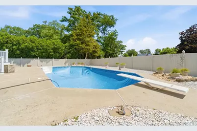 22 Edward Street, East Brunswick Township, NJ 08816 - Photo 47
