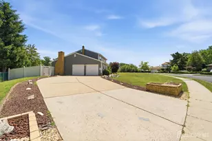 22 Edward St, East Brunswick Township, NJ 08816 - Photo 5