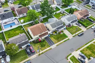 95 Pine St, Iselin, NJ 08830 - Photo 49