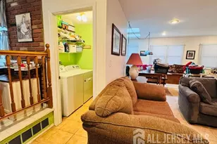 20 Tracey Dr, Milltown, NJ 08850 - Photo 35