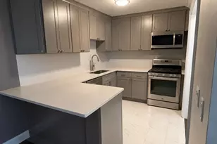 915 N Cricket Ln, Woodbridge Township, NJ 07095 - Photo 1