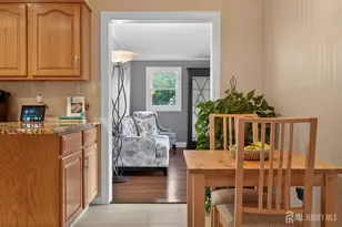 24 Deerwood Ave, Edison, NJ 08817 - Photo 17