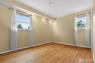 24 Deerwood Ave, Edison, NJ 08817 - Photo 25