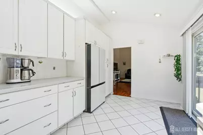 203 Central Avenue, Edison, NJ 08817 - Photo 11