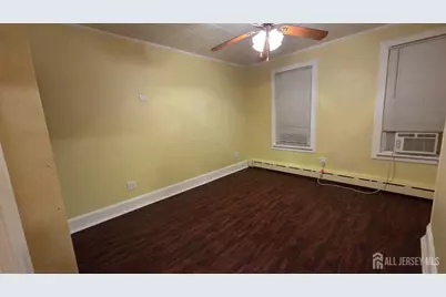26 Harvey Street, New Brunswick, NJ 08901 - Photo 27