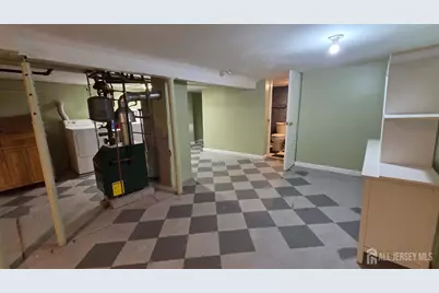 26 Harvey Street, New Brunswick, NJ 08901 - Photo 21