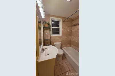 26 Harvey Street, New Brunswick, NJ 08901 - Photo 29