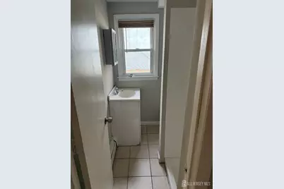 205 Benjamin Avenue #B, Iselin, NJ 08830 - Photo 3