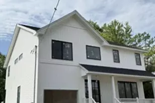 38 Mystic St, Fords, NJ 08863 - Photo 1