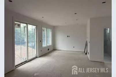 86 Essex Avenue, Metuchen, NJ 08840 - Photo 3