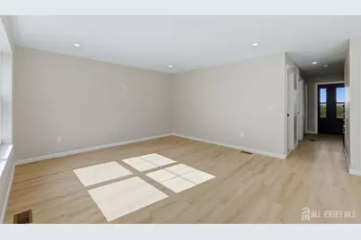 10-A Delar Parkway #A, Franklin Township, NJ 08823 - Photo 5