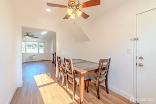 42 York Dr, Edison, NJ 08817 - Photo 11