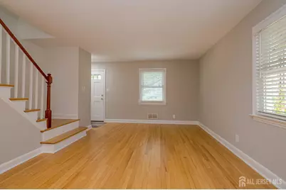 39 Amboy Avenue, Metuchen, NJ 08840 - Photo 3