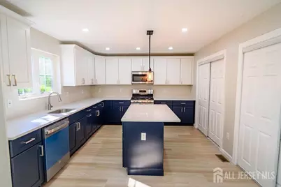10-B Delar Parkway #B, Franklin Township, NJ 08823 - Photo 7