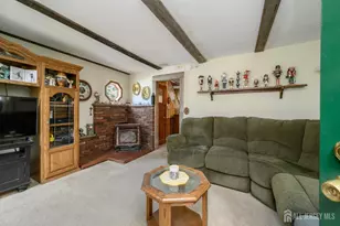202 Grove St, North Plainfield, NJ 07060 - Photo 3