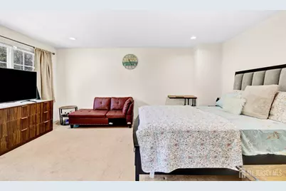 810 Plymouth Road, North Brunswick Township, NJ 08902 - Photo 25
